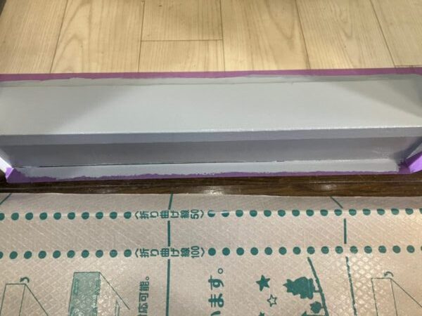 沓摺の塗装